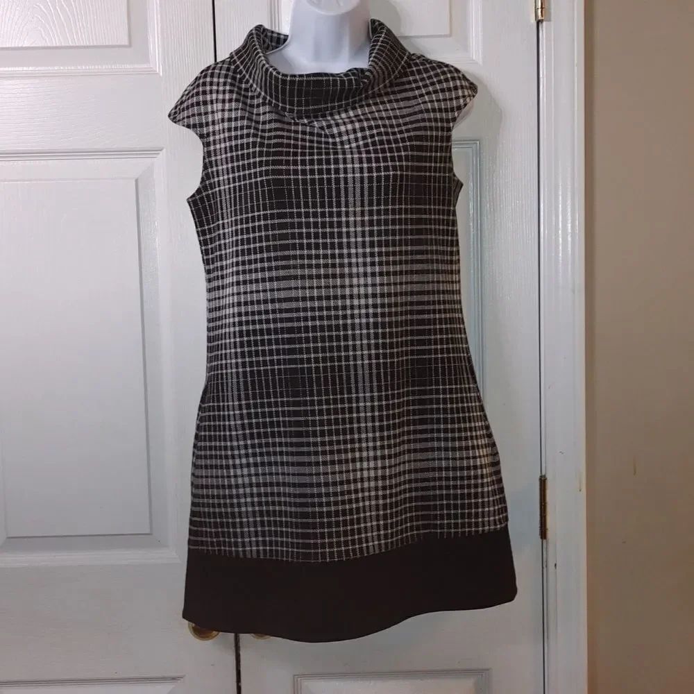 Express Black White Plaid Shift Dress Medium Woman Mock Cowl Neck Pockets